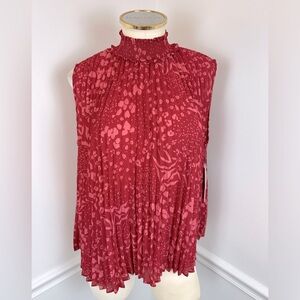 NANETTE LEPORE Red High Neck Lightweight Pleated Sleeveless Top NWT | Size Med